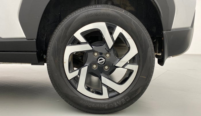 2022 Nissan MAGNITE XV CVT TURBO, Petrol, Automatic, 2,164 km, Left Rear Wheel