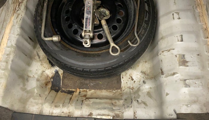 2013 Honda City 1.5L I-VTEC S MT, Petrol, Manual, 96,188 km, Boot floor - Slight discoloration