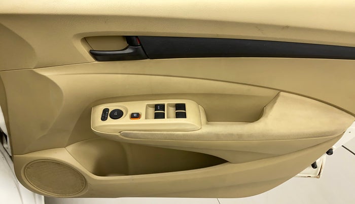 2013 Honda City 1.5L I-VTEC S MT, Petrol, Manual, 96,188 km, Driver Side Door Panels Control