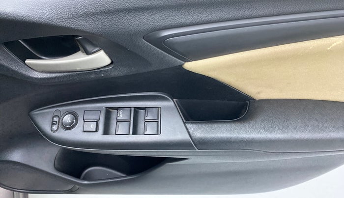 2016 Honda Jazz 1.2 SV MT, Petrol, Manual, 64,557 km, Driver Side Door Panels Control