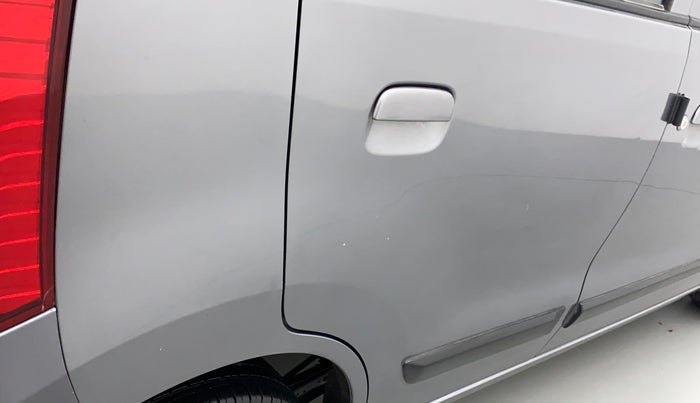 2015 Maruti Wagon R 1.0 VXI, Petrol, Manual, 73,780 km, Right quarter panel - Slightly dented