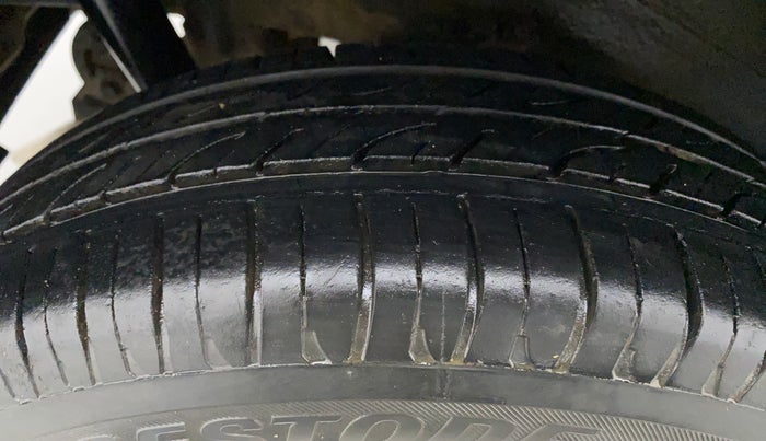 2015 Maruti Wagon R 1.0 VXI, Petrol, Manual, 73,780 km, Right Rear Tyre Tread