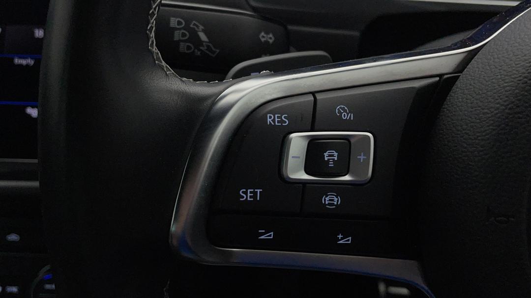 2019 Volkswagen Tiguan 132 Tsi R-line Edition, Automatic, 70038 km, Cruise Control