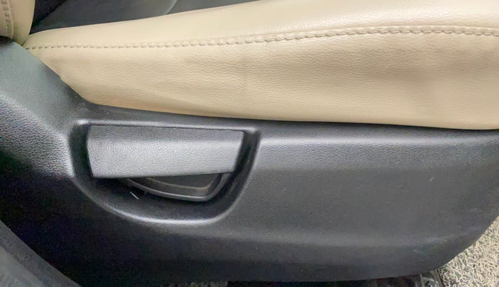 2019 Hyundai NEW SANTRO SPORTZ AMT, Petrol, Automatic, 40,178 km, Driver Side Adjustment Panel