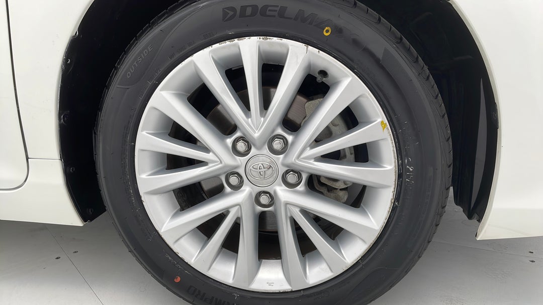 Wheels Rim Front RHS Scratch