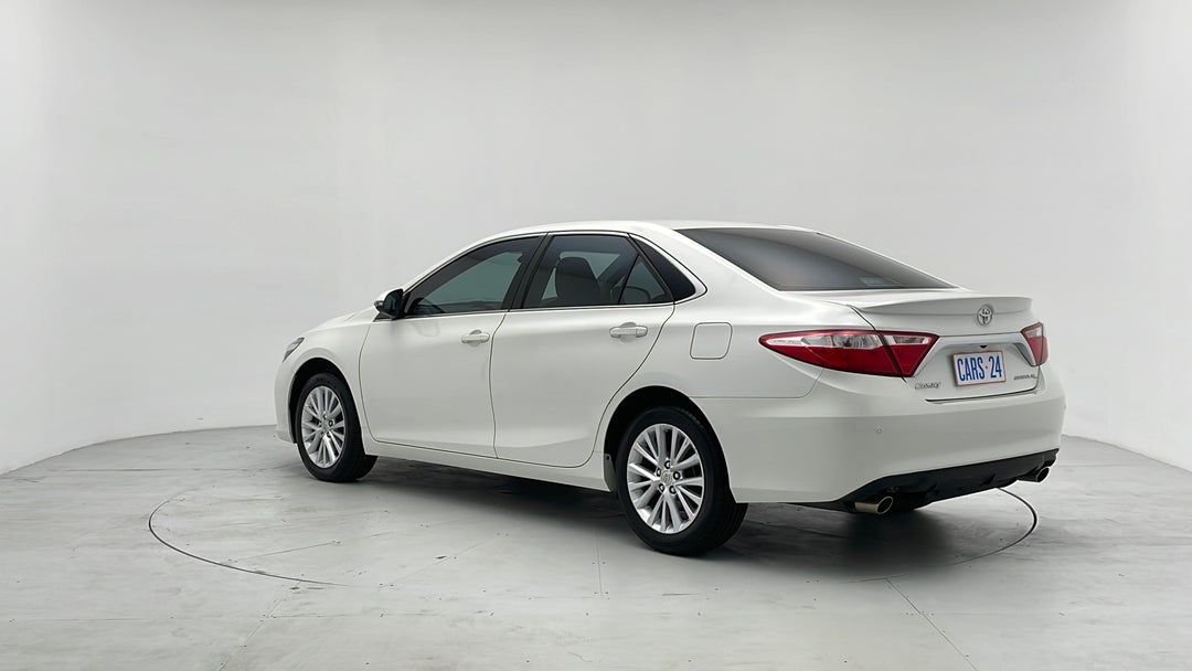 Left Back Diagonal (45- Degree) View