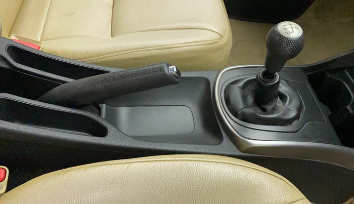 2014 Honda City 1.5L I-DTEC SV, Diesel, Manual, 67,387 km, Gear Lever