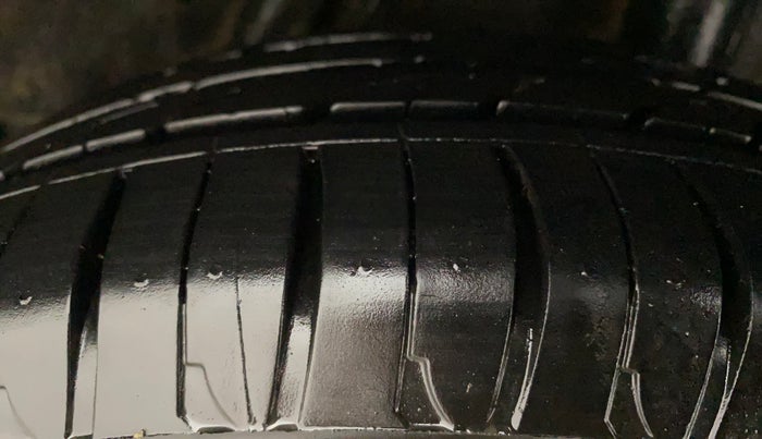 2015 Honda City 1.5L I-VTEC V MT, Petrol, Manual, 70,089 km, Left Rear Tyre Tread