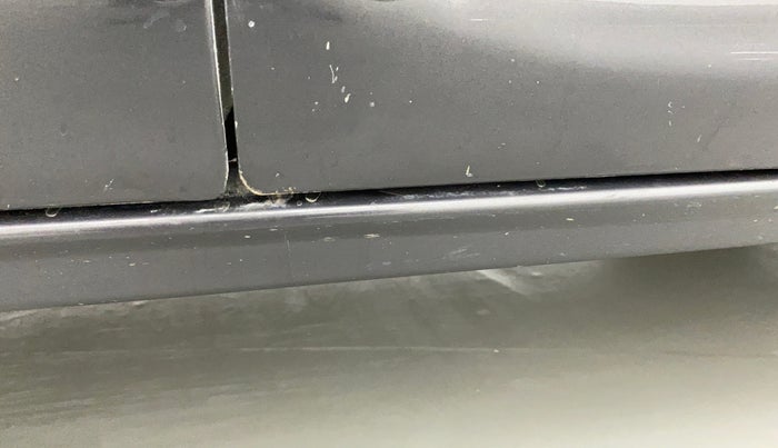 2019 Maruti Alto LXI CNG, CNG, Manual, 56,304 km, Right running board - Slightly dented
