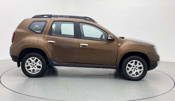 2016 Renault Duster 85 PS RXL, Diesel, Manual, 1,17,540 km, Right Side View