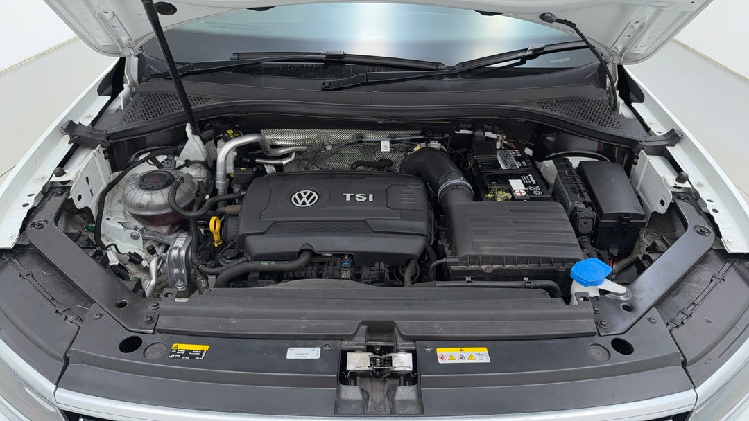 Open Bonnet (Engine)