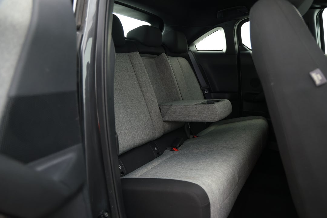 2021 Mazda Mx-30 G20e Evolve Mhev, Automatic, 55997 km, Right Side Rear Door Cabin View