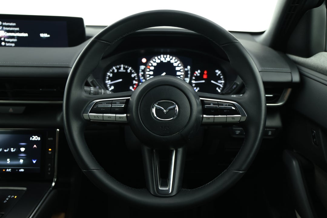 2021 Mazda Mx-30 G20e Evolve Mhev, Automatic, 55997 km, Steering Wheel Close-up