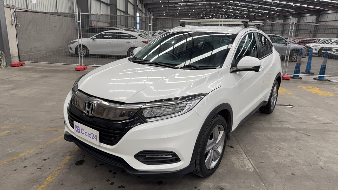 2018 Honda HR-V Vti-s, Automatic, 105033 km, Left Front Diagonal (45- Degree) View