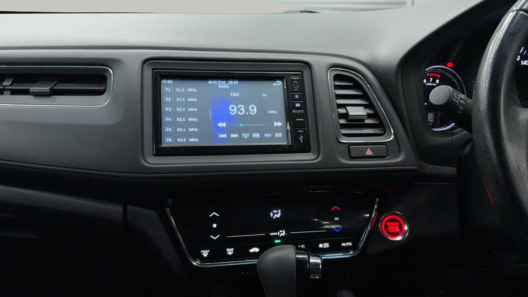 2018 Honda HR-V Vti-s, Automatic, 105033 km, Center Console