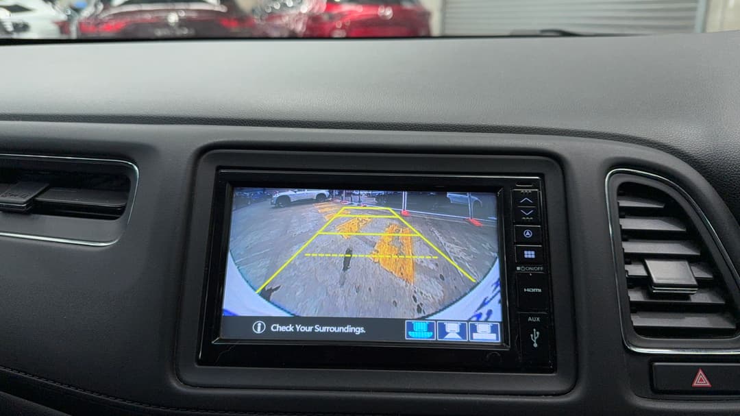 2018 Honda HR-V Vti-s, Automatic, 105033 km, Parking Camera