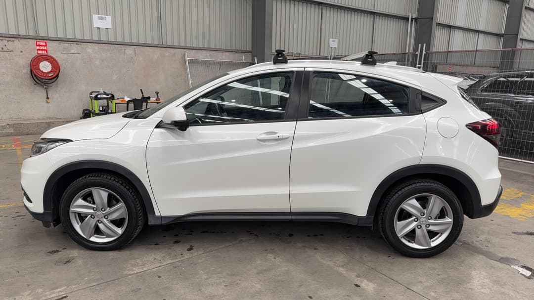 2018 Honda HR-V Vti-s, Automatic, 105033 km, Left Side View