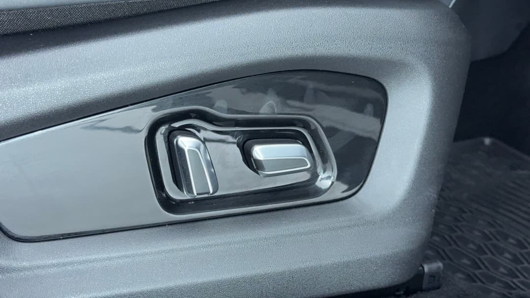 2024 Chery Tiggo 4 Pro Ultimate, Automatic, 1531 km, Drivers Side Adjustment Panel