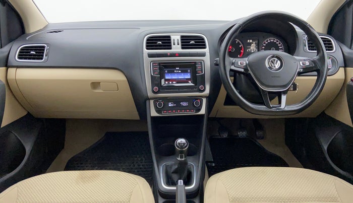 2017 Volkswagen Polo HIGHLINE1.2L PETROL, Petrol, Manual, 8,311 km, Dashboard View