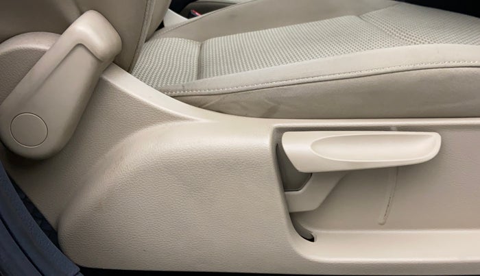2017 Volkswagen Polo HIGHLINE1.2L PETROL, Petrol, Manual, 8,311 km, Driver Side Adjustment Panel
