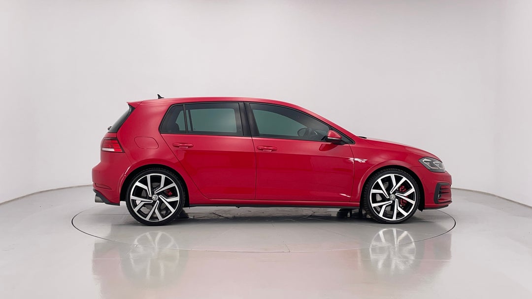 2018 Volkswagen Golf Gti, Automatic, 123164 km, Right Side View