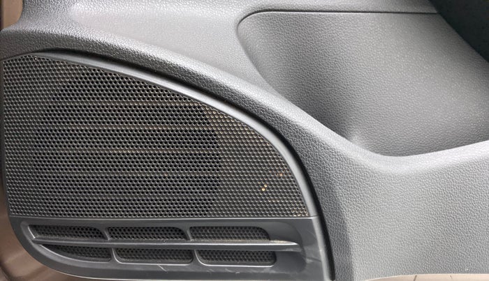 2016 Volkswagen Ameo HIGHLINE1.2L, Petrol, Manual, 98,156 km, Speaker