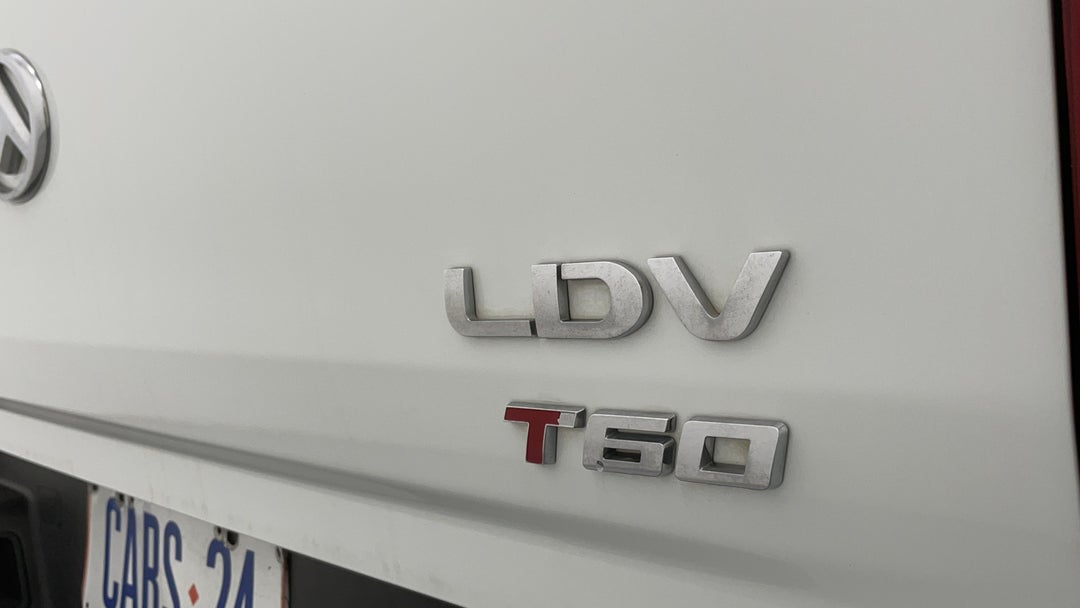 Badge (Boot Right Side)