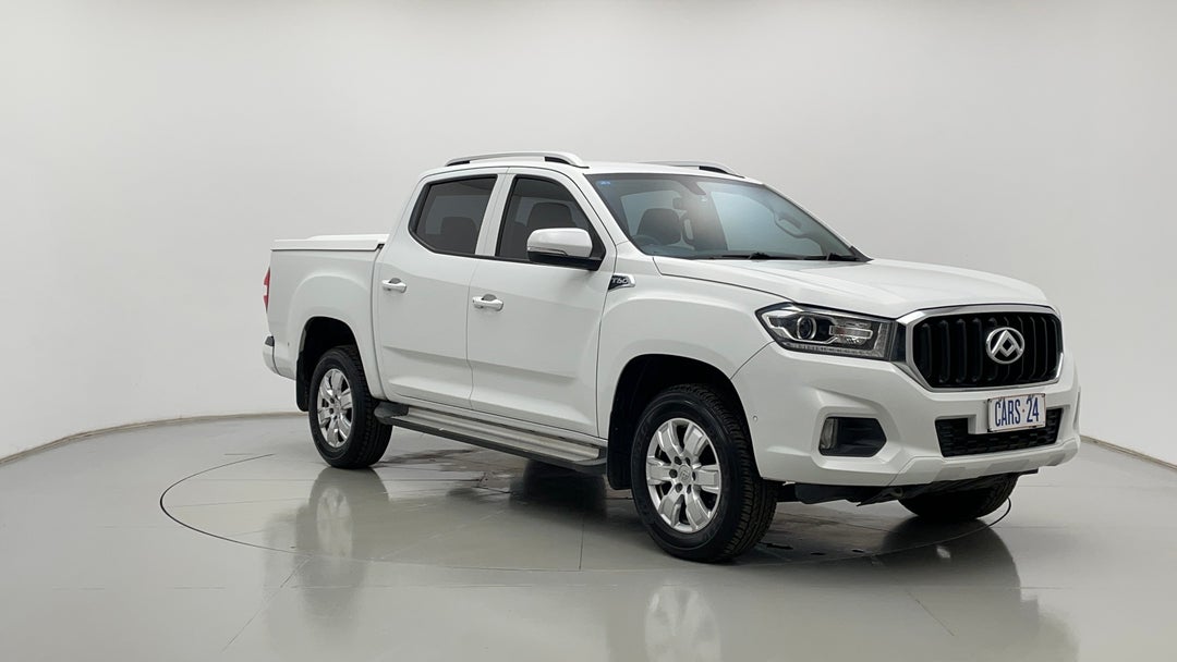 Right Front Diagonal (45- Degree) View