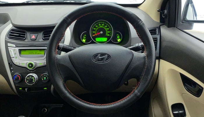 2017 Hyundai Eon MAGNA +, Petrol, Manual, 44,495 km, Steering Wheel Close Up