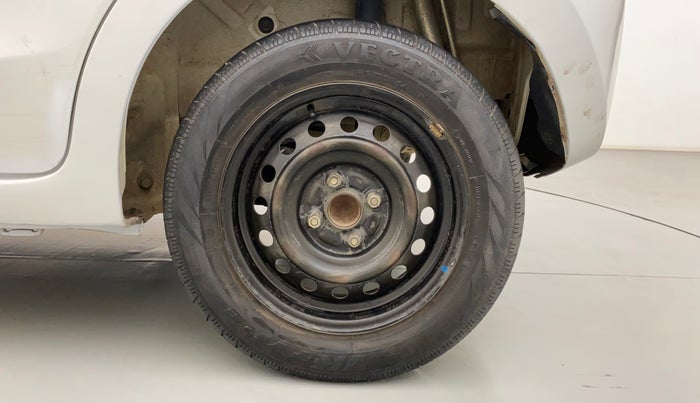 2014 Maruti Celerio VXI, Petrol, Manual, 83,815 km, Left Rear Wheel