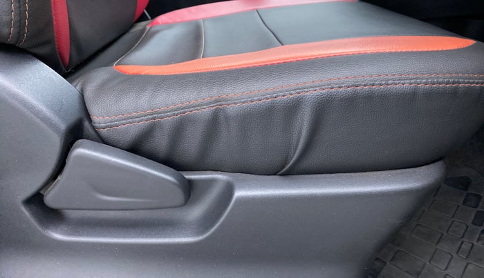 2018 Datsun Redi Go 1.0 S AT, Petrol, Automatic, 19,379 km, Driver Side Adjustment Panel