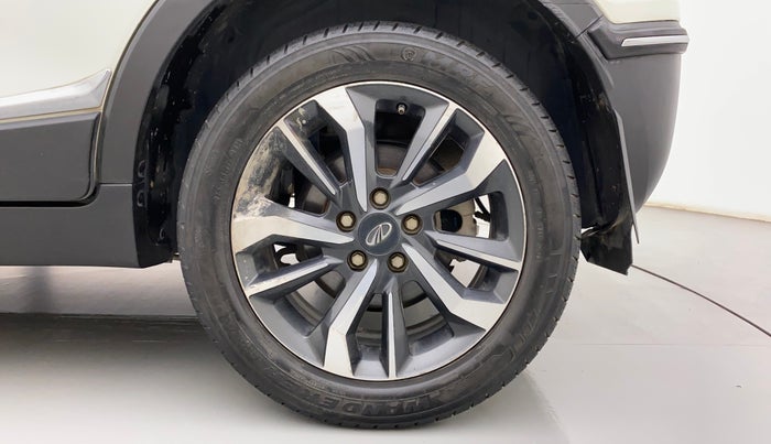 2020 Mahindra XUV300 W8 (O) 1.2 PETROL, Petrol, Manual, 42,417 km, Left Rear Wheel