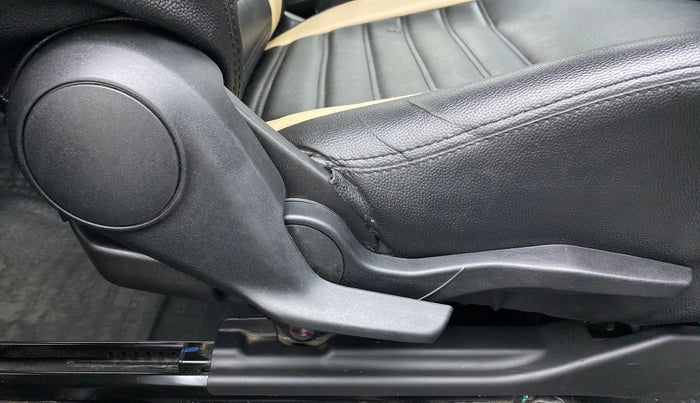 2019 Maruti Swift VXI AMT D, Petrol, Automatic, 25,823 km, Driver Side Adjustment Panel