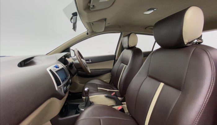 2012 Hyundai i20 ASTA 1.2, Petrol, Manual, 74,363 km, Right Side Front Door Cabin
