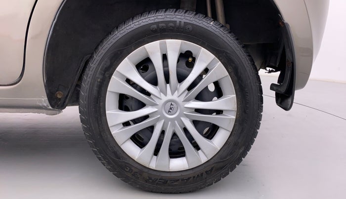 2017 Datsun Go T, Petrol, Manual, 31,023 km, Left Rear Wheel