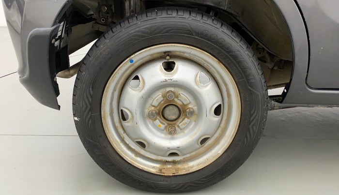 2017 Maruti Alto K10 VXI P, Petrol, Manual, 41,475 km, Right Rear Wheel