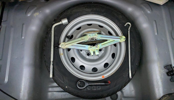 2018 Hyundai Eon ERA PLUS, Petrol, Manual, 7,048 km, Spare Tyre