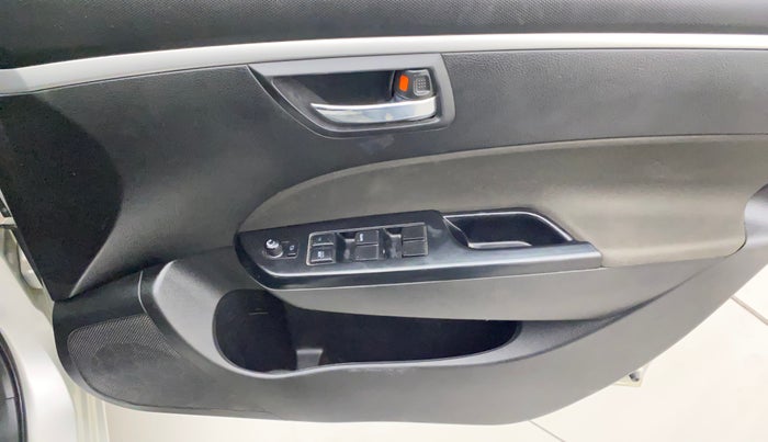 2016 Maruti Swift VXI, Petrol, Manual, 36,997 km, Driver Side Door Panels Control