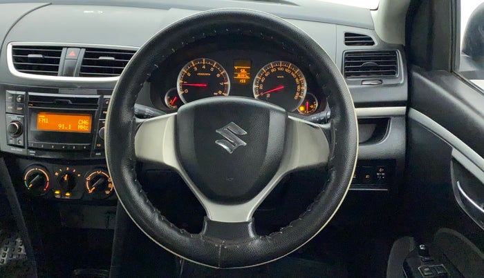 2016 Maruti Swift VXI, Petrol, Manual, 36,997 km, Steering Wheel Close Up