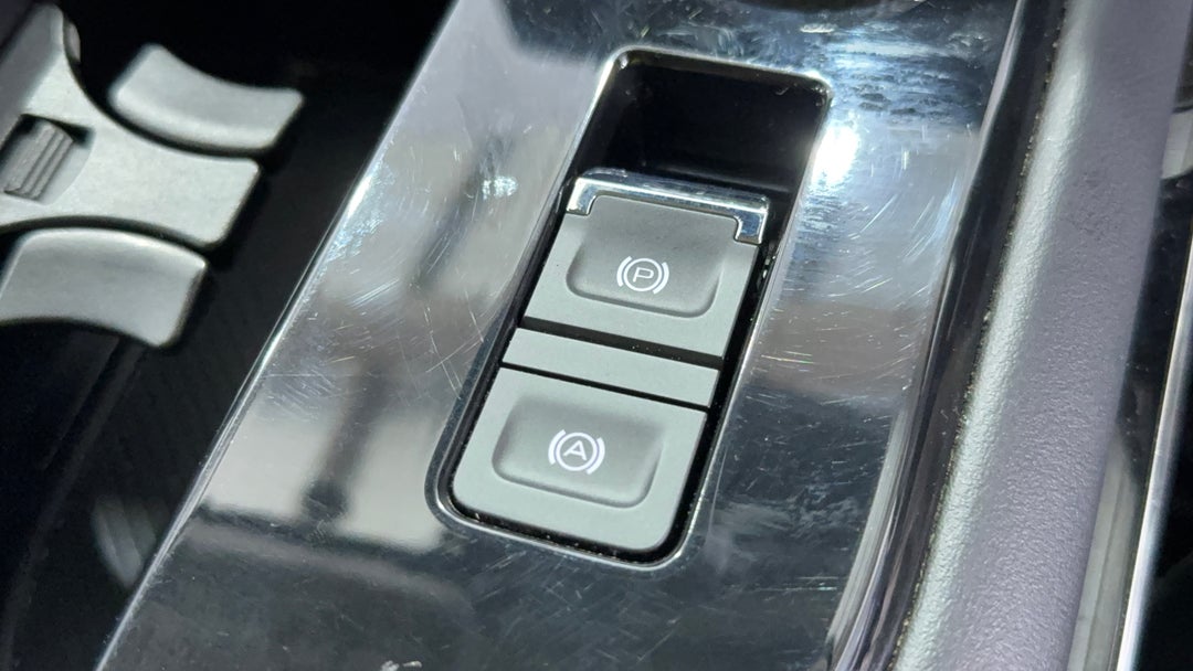 2021 GWM Haval H6 Ultra, Automatic, 64273 km, Handbrake