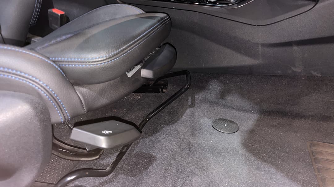 2021 BMW 1 18i M Sport, Automatic, 56455 km, Drivers Side Adjustment Panel