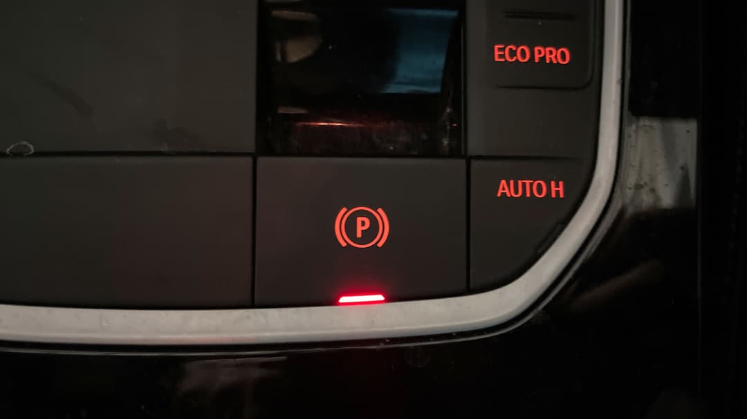 2021 BMW 1 18i M Sport, Automatic, 56455 km, Handbrake