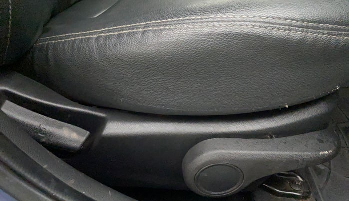 2017 Hyundai Xcent S 1.2, Petrol, Manual, 55,347 km, Driver Side Adjustment Panel