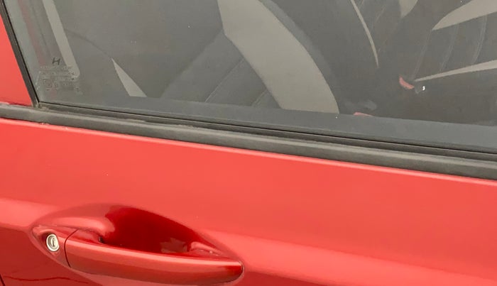 2019 Hyundai Grand i10 SPORTZ 1.2 KAPPA VTVT, Petrol, Manual, 38,881 km, Driver-side door - Weather strip has minor damage