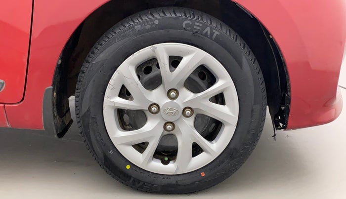 2019 Hyundai Grand i10 SPORTZ 1.2 KAPPA VTVT, Petrol, Manual, 38,881 km, Right Front Wheel