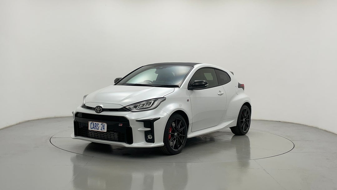 2021 Toyota Gr Yaris Rallye, Manual, 12938 km, Left Front Diagonal (45- Degree) View