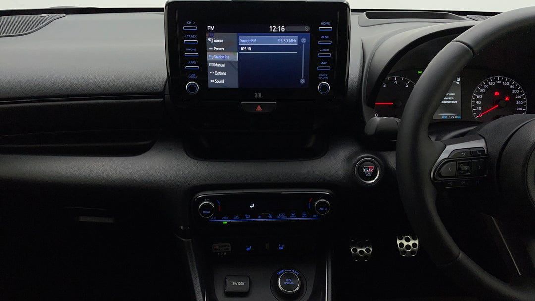 2021 Toyota Gr Yaris Rallye, Manual, 12938 km, Center Console