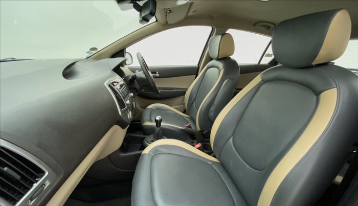 2013 Hyundai i20 ASTA 1.2, Petrol, Manual, 53,906 km, Right Side Front Door Cabin