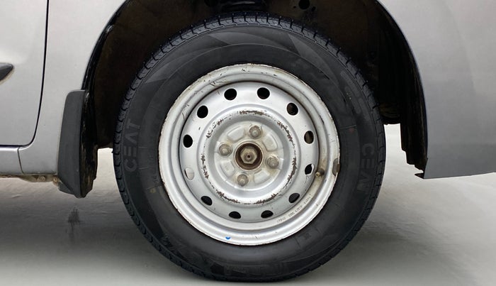 2017 Maruti Wagon R 1.0 LXI CNG, CNG, Manual, 66,924 km, Right Front Wheel