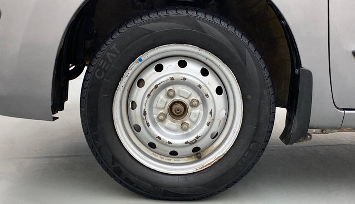 2017 Maruti Wagon R 1.0 LXI CNG, CNG, Manual, 66,924 km, Left Front Wheel